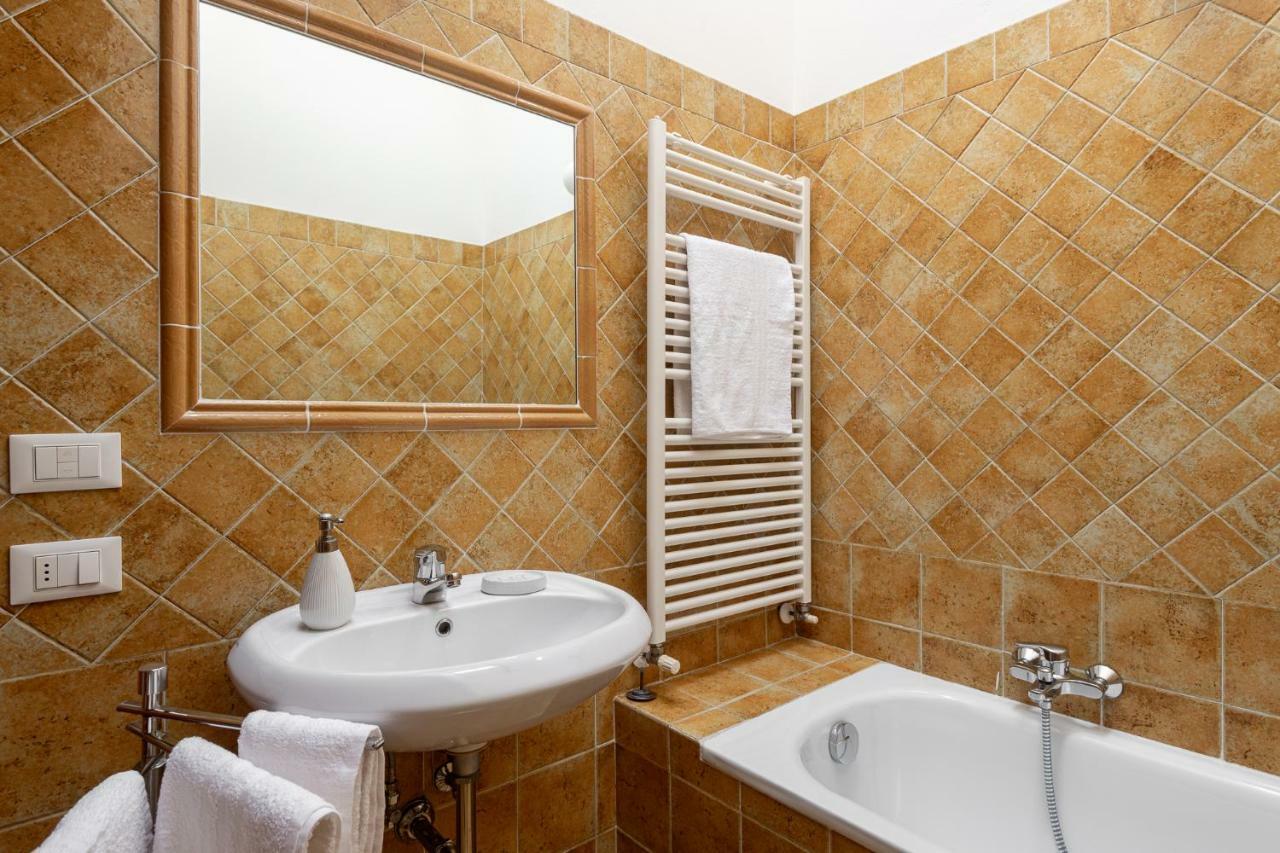 Paglia Tre Apartment โบโลญญา ภายนอก รูปภาพ