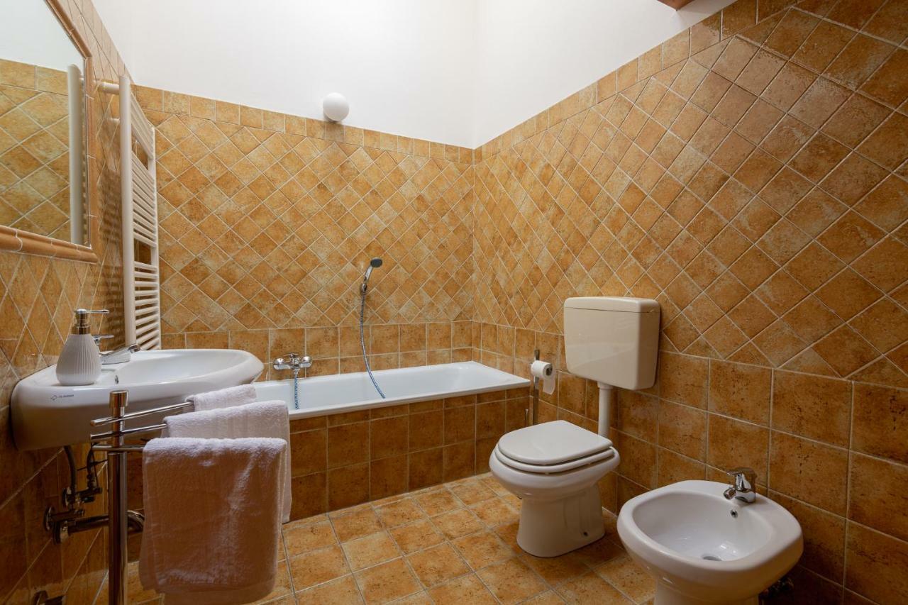 Paglia Tre Apartment โบโลญญา ภายนอก รูปภาพ